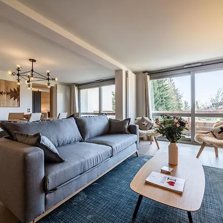 Cortirion - By Emerald Apartment *