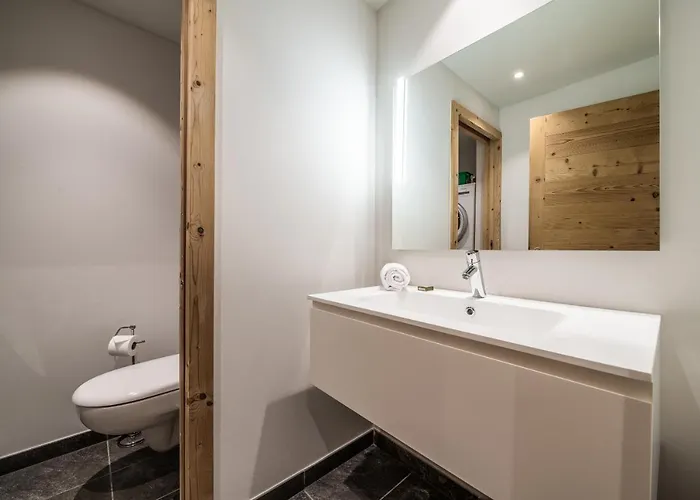 Cortirion - By Emerald